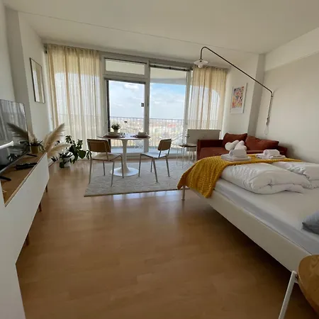 Business & Relax Skyline-view Wlan * アウグスブルク